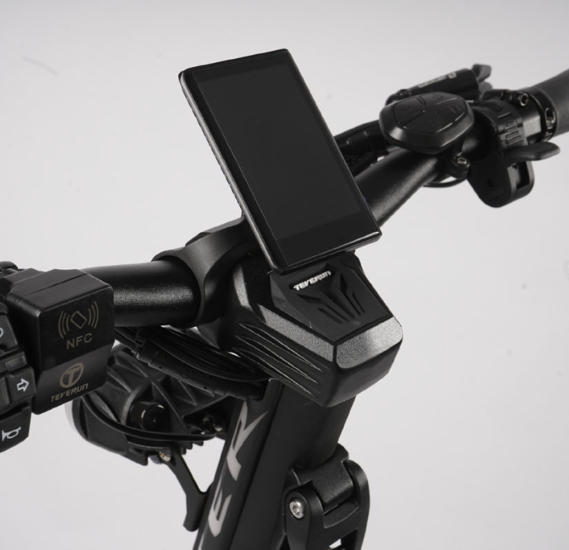 Ekran TFT Teverun Fighter 11 2